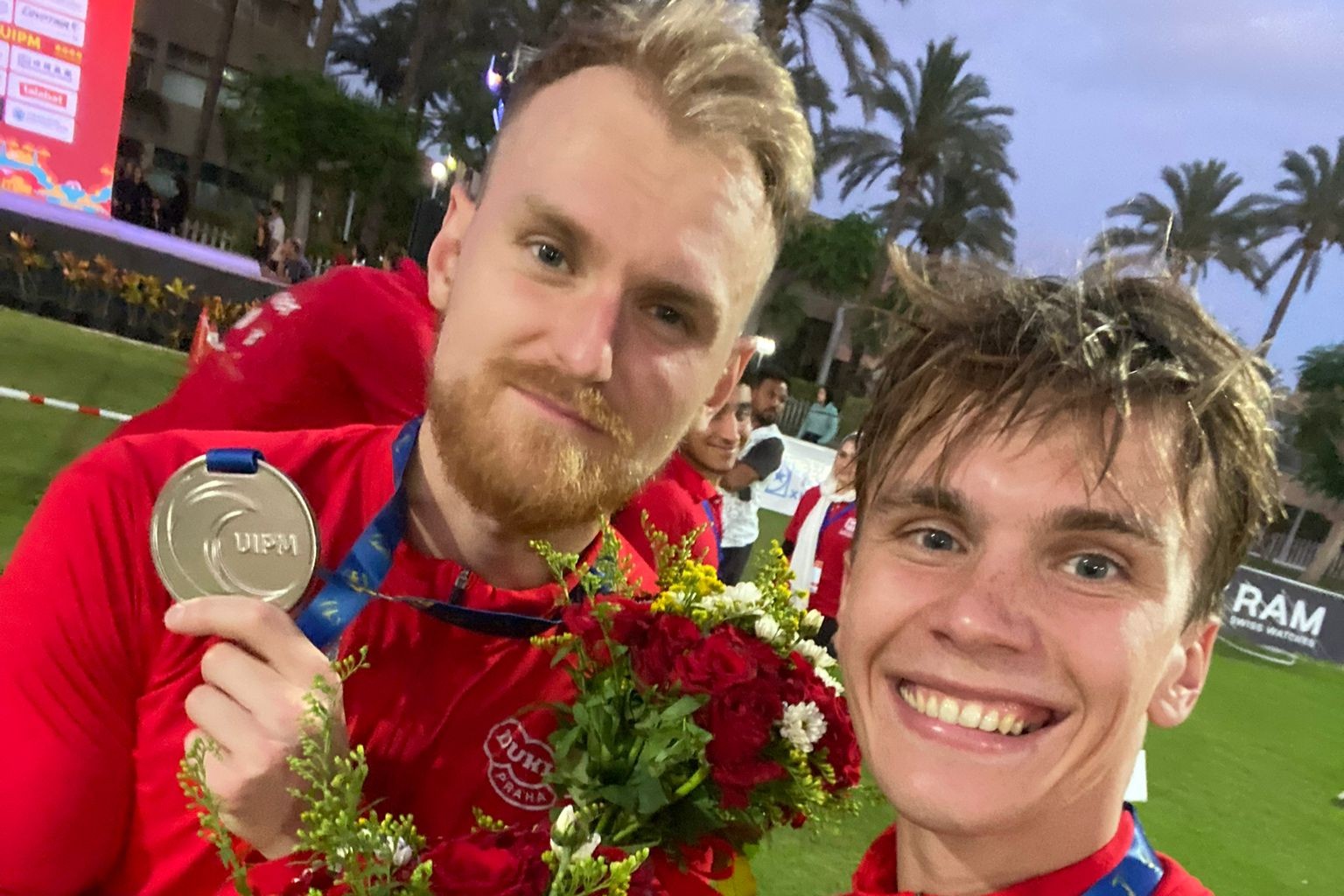 Skvělý úspěch! Moderní pětibojaři Lukeš a Grycz mají štafetové stříbro z mistrovství světa