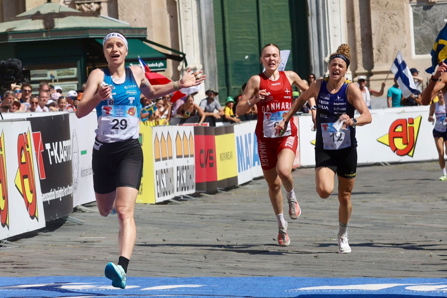 Senzační knock-out sprint v Janově. Rauturier je mistryní světa!
